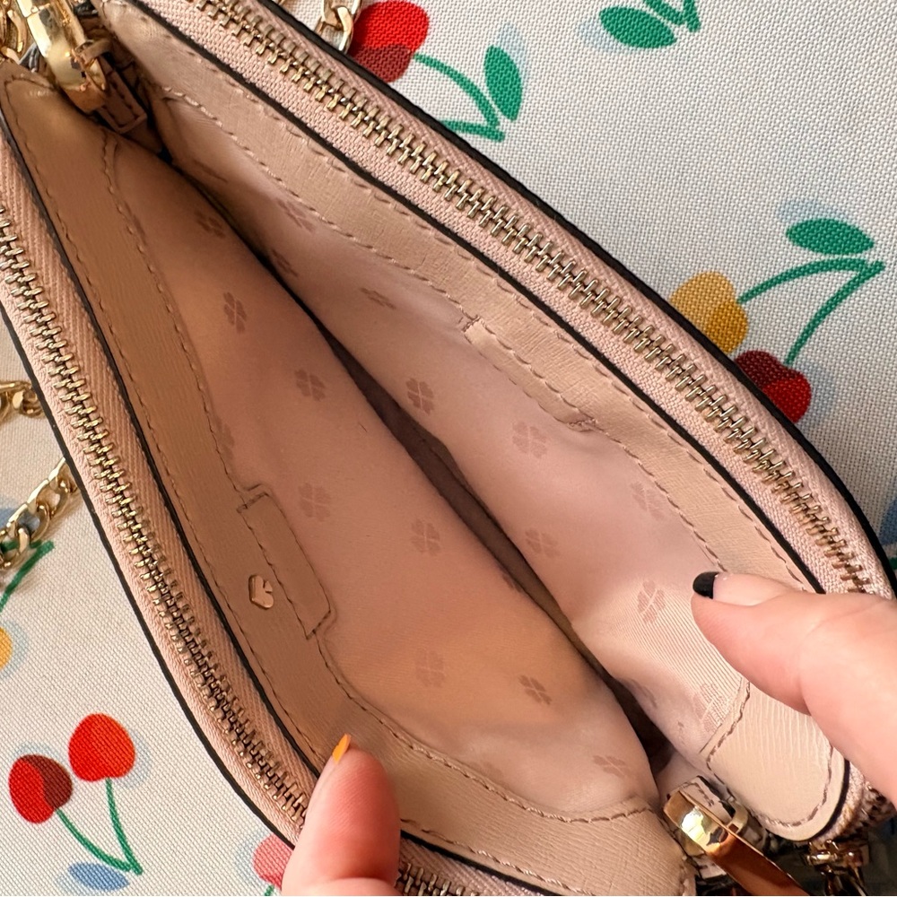 Kate Spade Maroon and Beige Crossbody NWOT - Picture 5 of 11